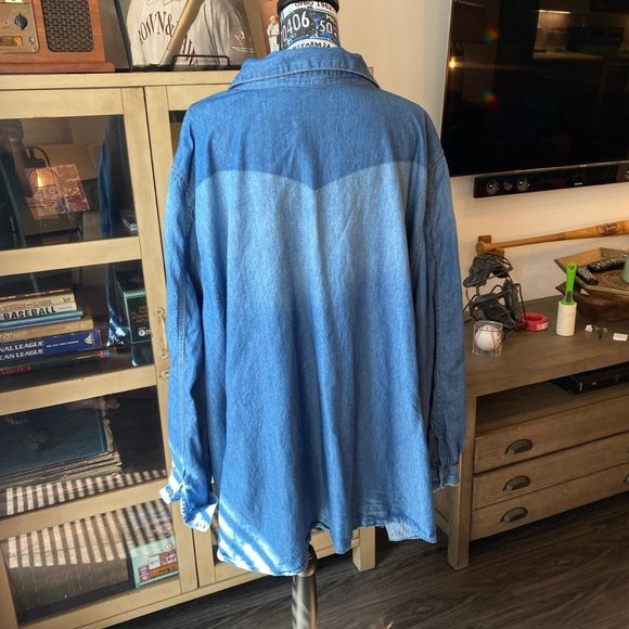 Women’s Denim shirt - Picture 2 of 4